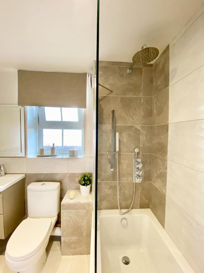 Perfect Central Location- 5 Minutes From Tower Bridge ! 8 Minutes Walk From Tube London Ngoại thất bức ảnh